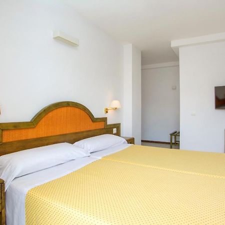 Apartamentos Bon Lloc Santa Eulària des Riu Extérieur photo