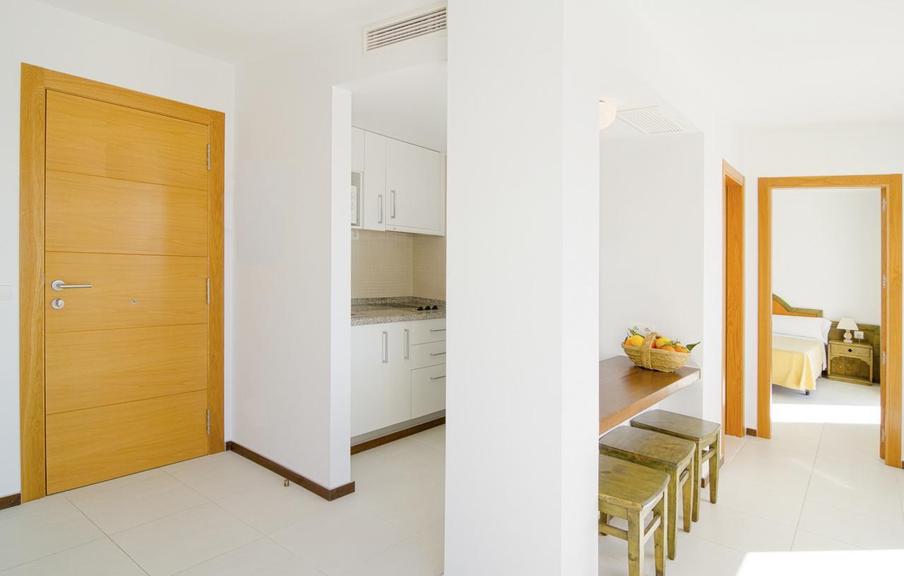 Apartamentos Bon Lloc Santa Eulària des Riu Extérieur photo