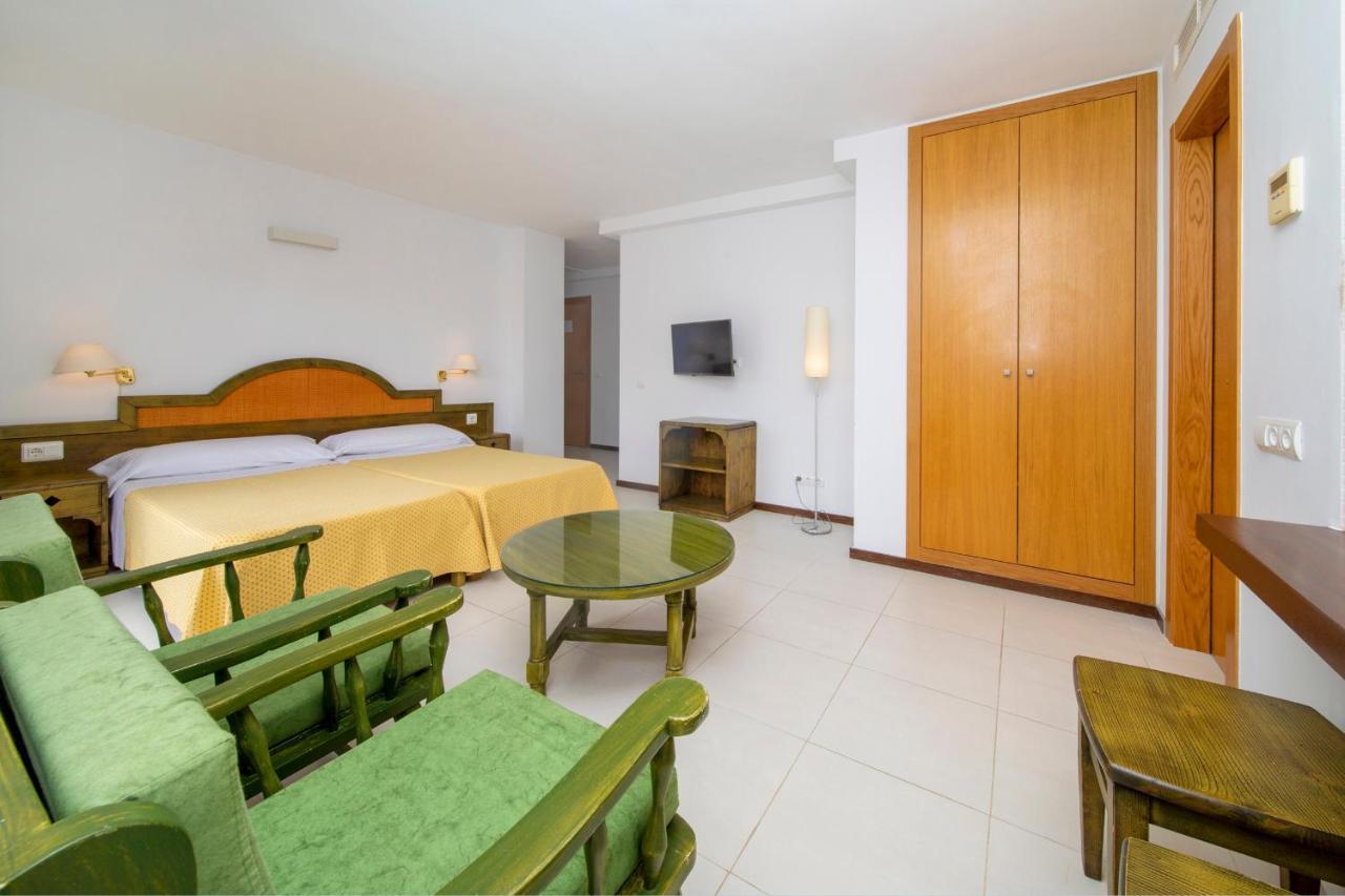 Apartamentos Bon Lloc Santa Eulària des Riu Extérieur photo