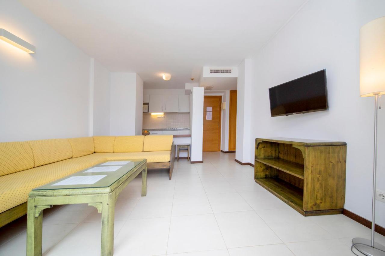 Apartamentos Bon Lloc Santa Eulària des Riu Extérieur photo